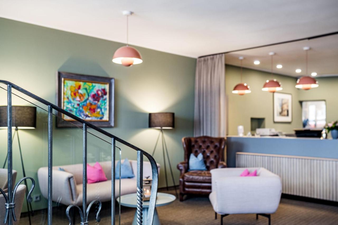 Altstadthotel Weisse Taube ซาลซ์บูร์ก ภายนอก รูปภาพ