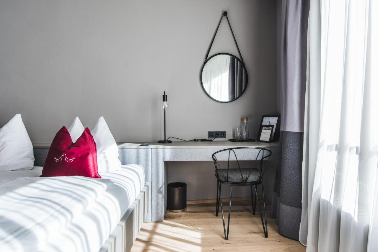 Altstadthotel Weisse Taube ซาลซ์บูร์ก ภายนอก รูปภาพ