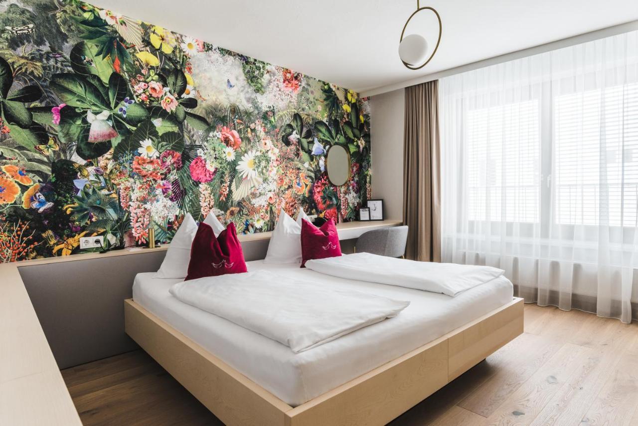 Altstadthotel Weisse Taube ซาลซ์บูร์ก ภายนอก รูปภาพ