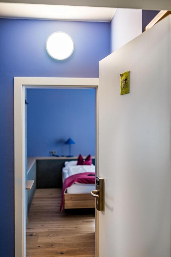 Altstadthotel Weisse Taube ซาลซ์บูร์ก ภายนอก รูปภาพ