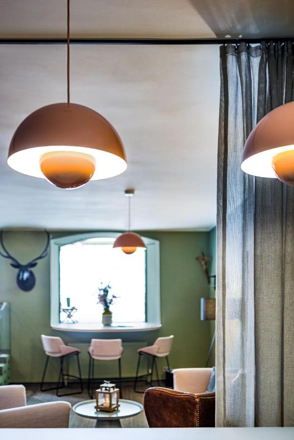 Altstadthotel Weisse Taube ซาลซ์บูร์ก ภายนอก รูปภาพ