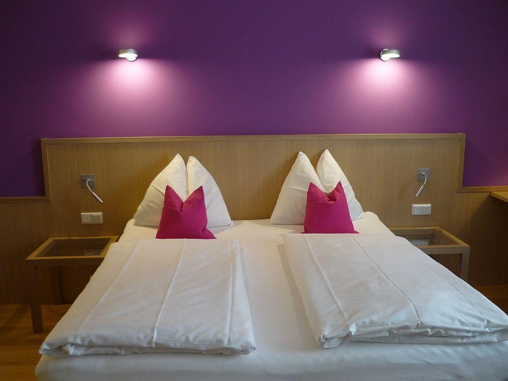 Altstadthotel Weisse Taube ซาลซ์บูร์ก ภายนอก รูปภาพ