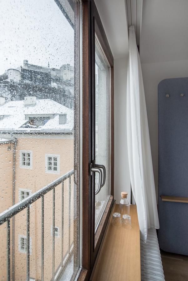Altstadthotel Weisse Taube ซาลซ์บูร์ก ภายนอก รูปภาพ