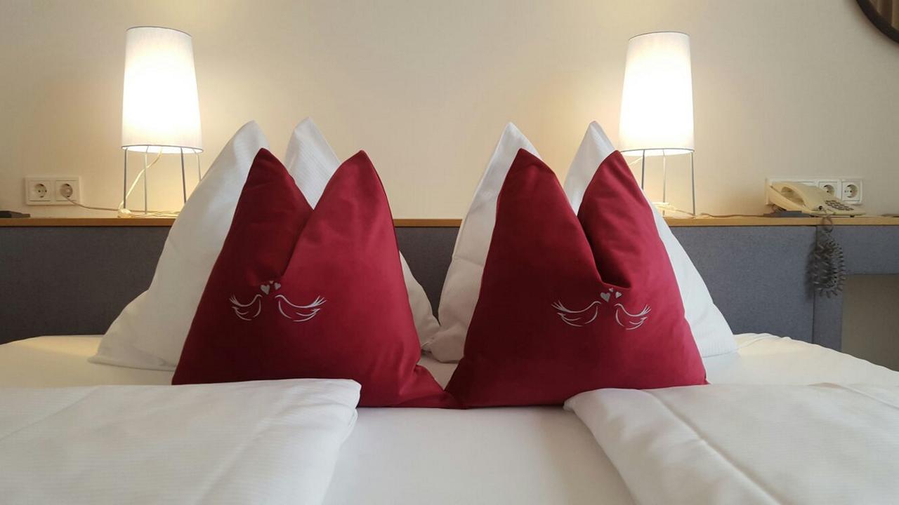 Altstadthotel Weisse Taube ซาลซ์บูร์ก ภายนอก รูปภาพ